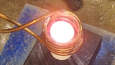 Melting iron blocks with induction heating