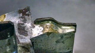 Induction brazing diamond carbide inserts