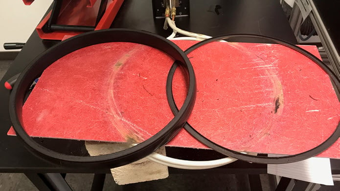 Induction De-bonding Subsea Rubber Gaskets from Metal Rings
